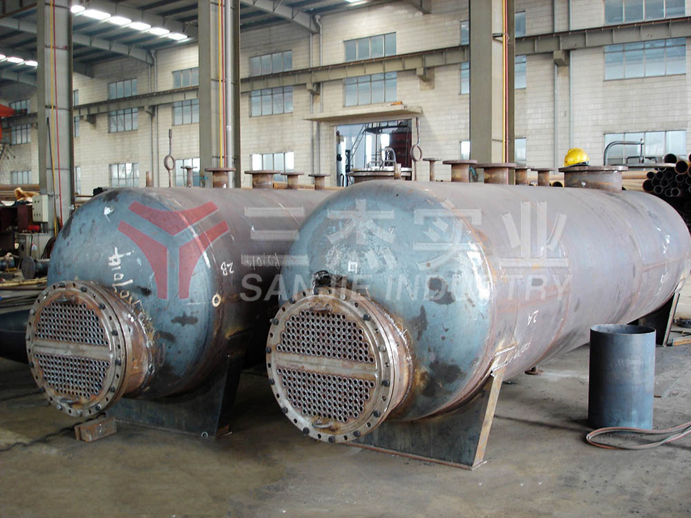 5導熱油換熱器.JPG