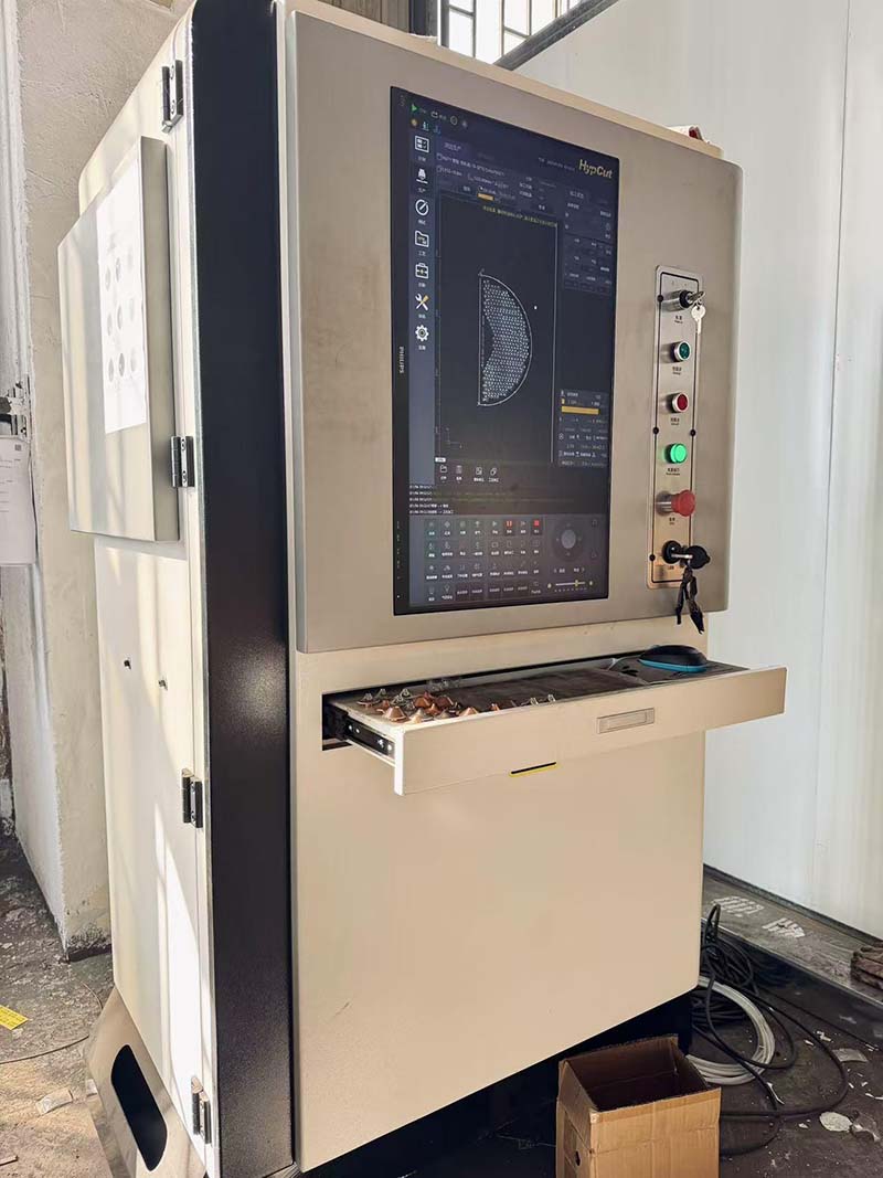 激光切割設(shè)備