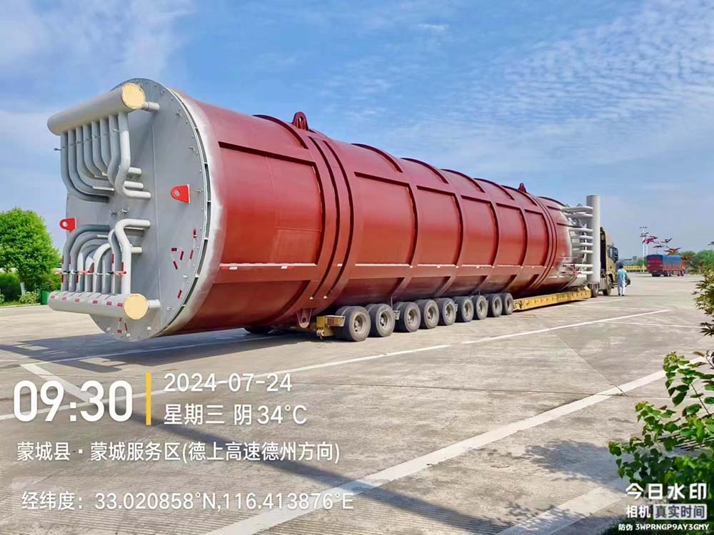 陜西栢嘉瑞 三聚氰胺行業(yè)用特大型熱媒爐發(fā)運(yùn)